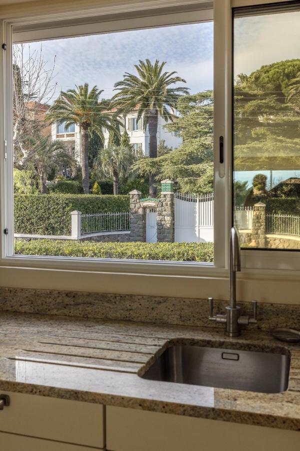 Villa Montfleuri, Vieille Ville A Pieds, Vue Mer, Piscine, 8 Pers サント・マキシム エクステリア 写真